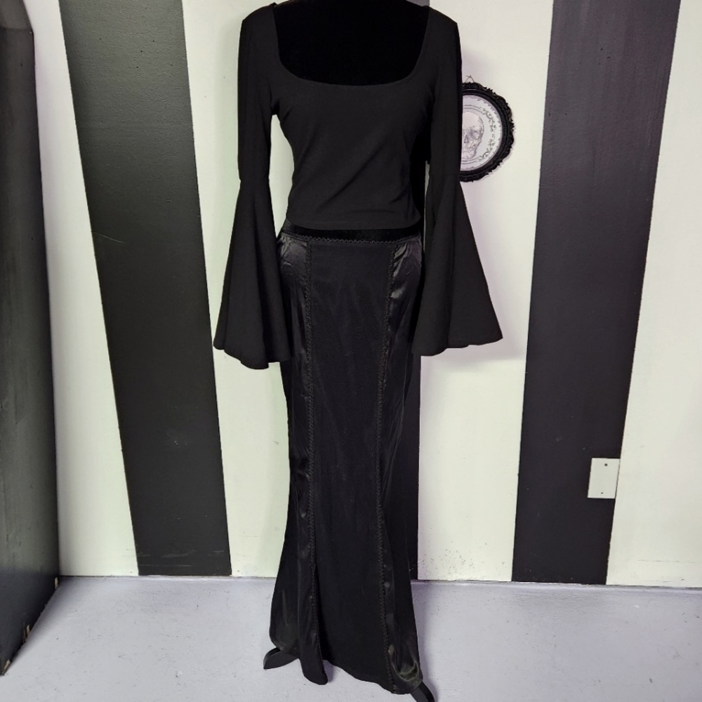 RARE 90's morbid threads skirt